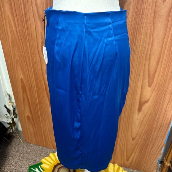 NEW Milk & Honey Blue High Waist Pencil Skirt w/ Slit M Medium NWT - Picture 9 of 10
